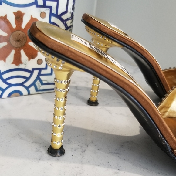 👠 VINTAGE HEELED SANDALS - Picture 5 of 10